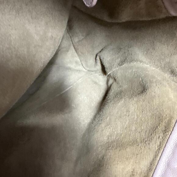 BOTTEGA VENETA Intrecciato Shoulder Bag Lambskin Mauve - Picture 16 of 16